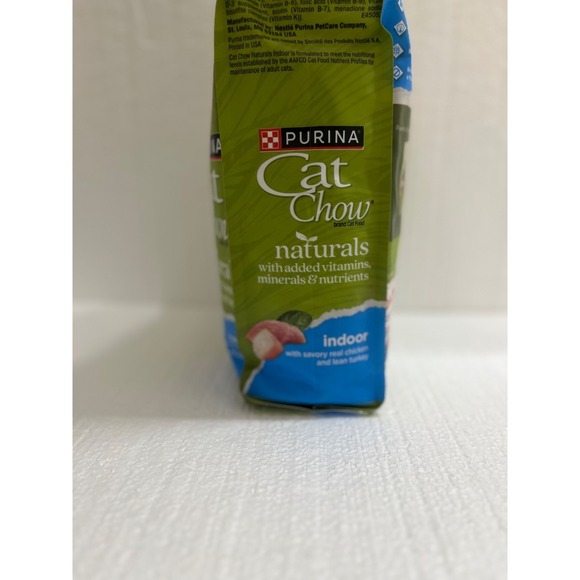 Purina Cat Chow Indoor & Healthy Dry Cat Food, 3.15 Lb Bag - Picture 3 of 4